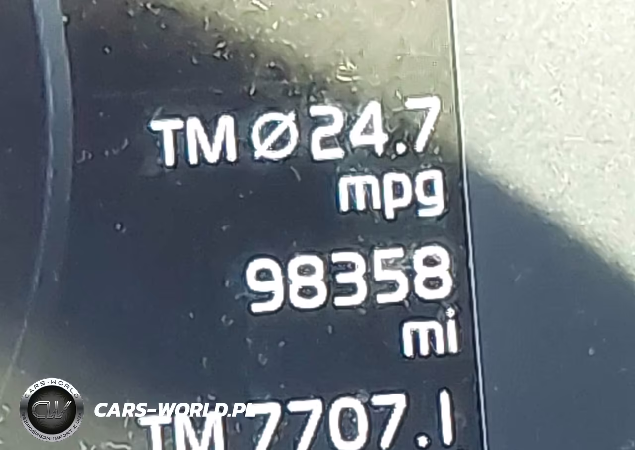2018 Volvo Xc60 T5 Momentum VIN:YV4102RK3J1095635 - 16