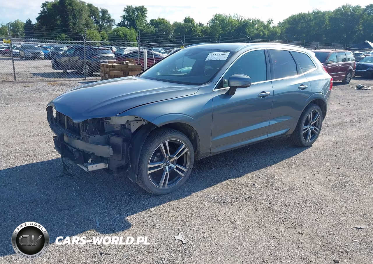 2018 Volvo Xc60 T5 Momentum VIN:YV4102RK3J1095635 - 2