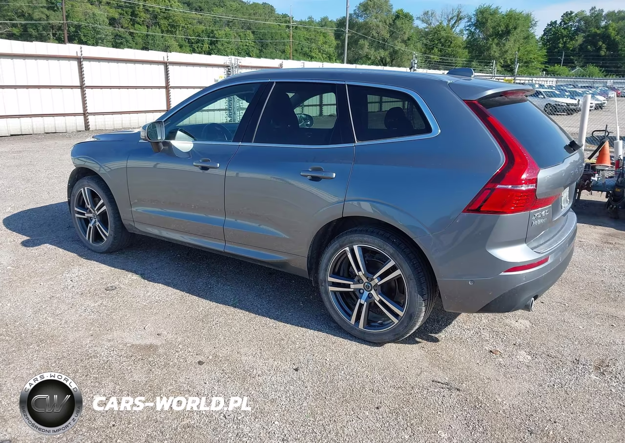 2018 Volvo Xc60 T5 Momentum VIN:YV4102RK3J1095635 - 3