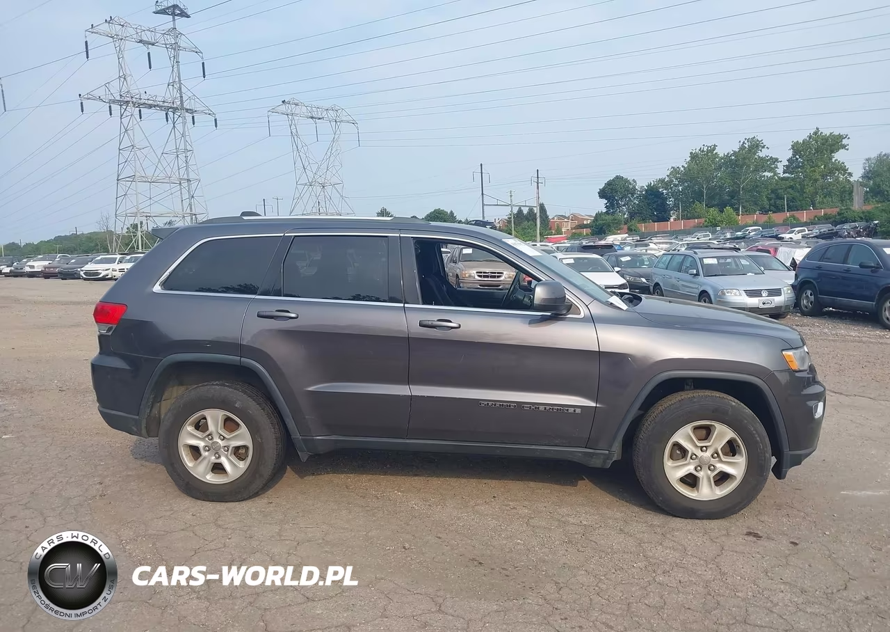 2017 Jeep Grand Cherokee Laredo VIN:1C4RJFAG8HC751120 - 13