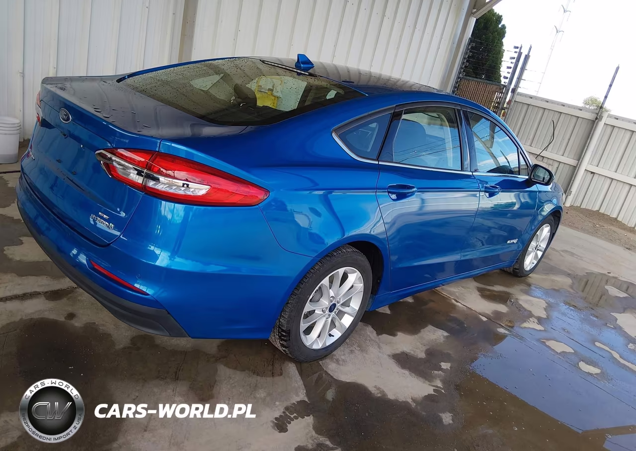 2019 Ford Fusion Hybrid Se VIN:3FA6P0LU8KR274544 - 4