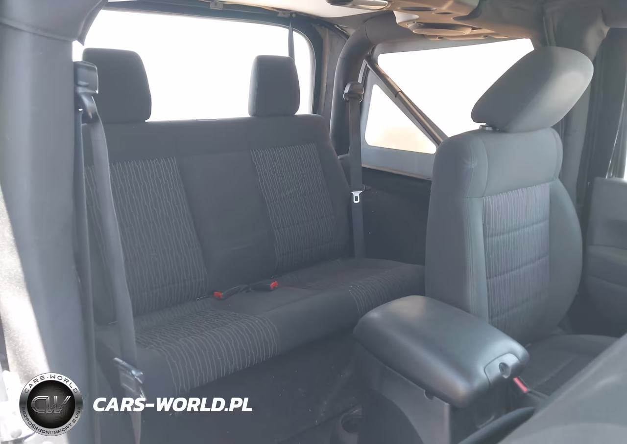 2012 Jeep Wrangler VIN:1C4AJWAG4CL138160 - 8