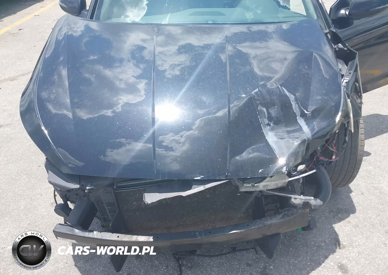 2020 Hyundai Elantra Limited VIN:5NPD84LF3LH518340 - 10
