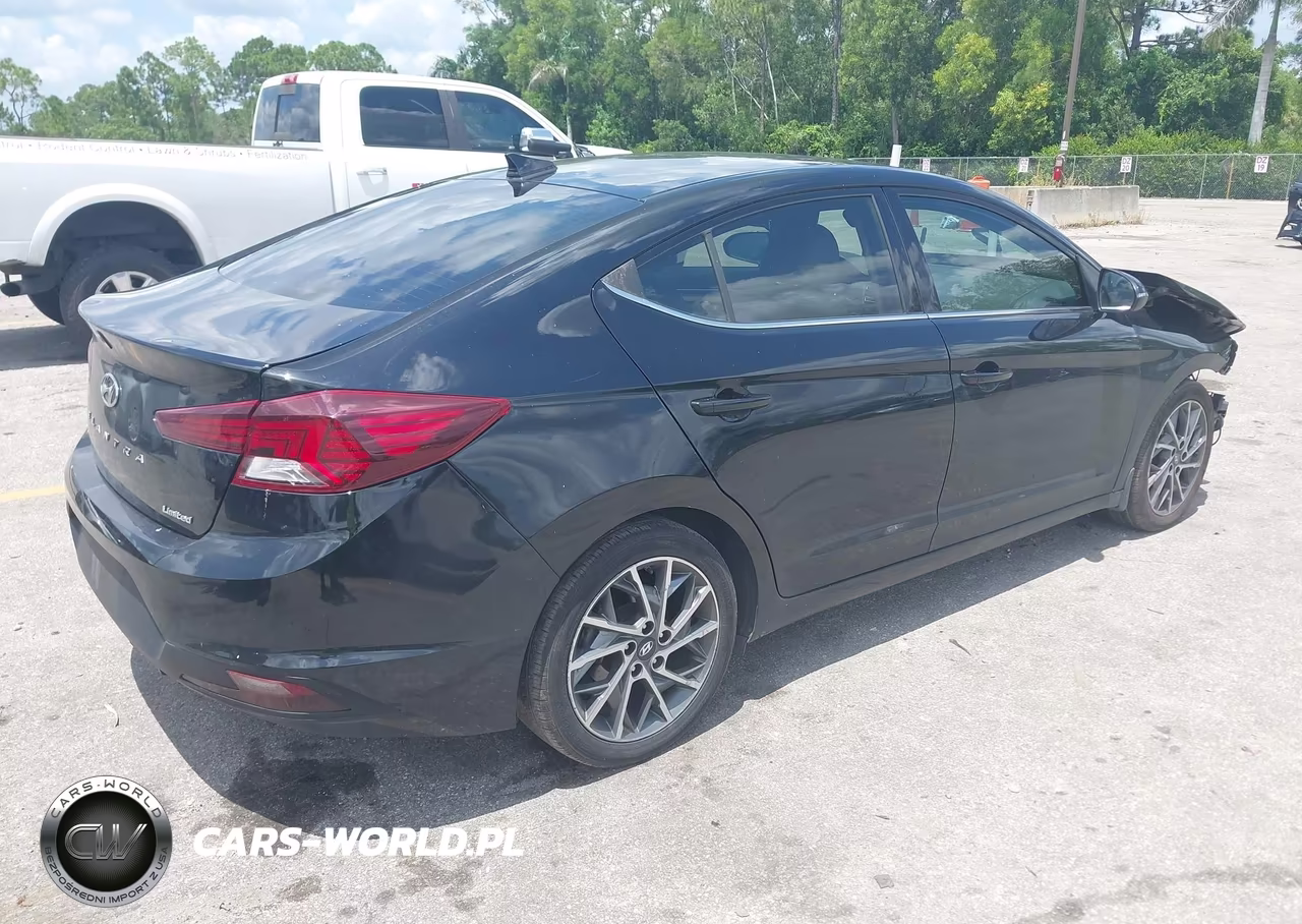 2020 Hyundai Elantra Limited VIN:5NPD84LF3LH518340 - 4