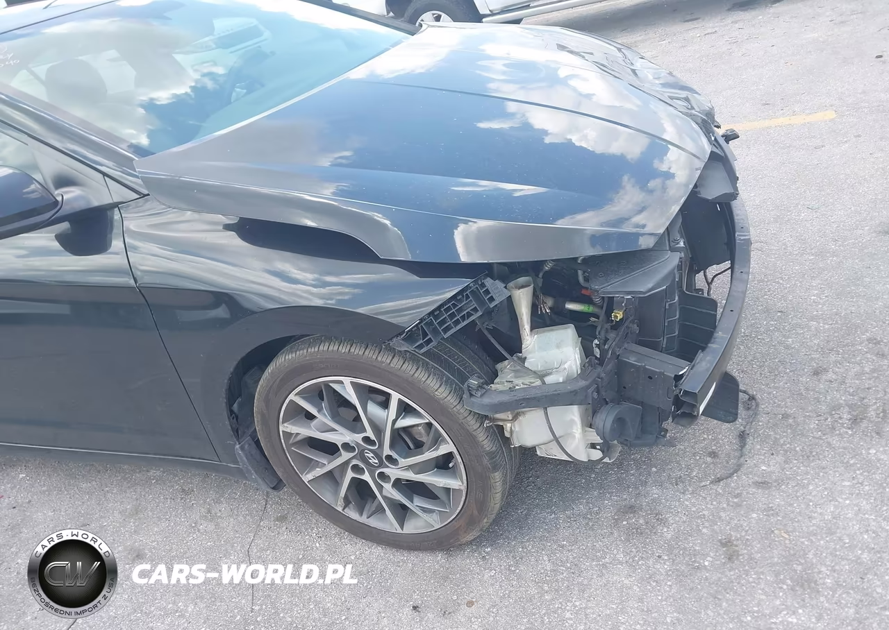 2020 Hyundai Elantra Limited VIN:5NPD84LF3LH518340 - 6