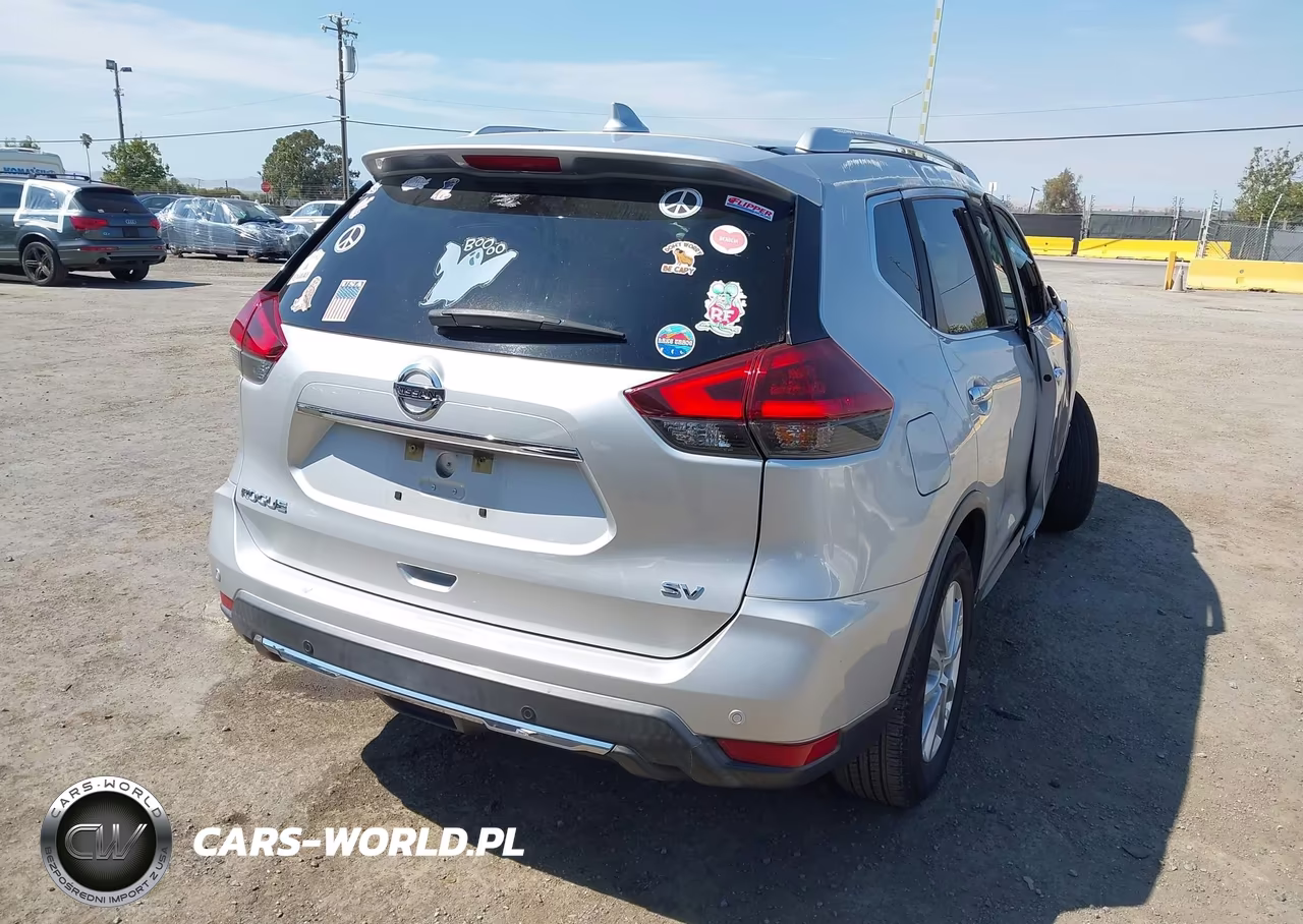 2020 Nissan Rogue Sv Fwd VIN:KNMAT2MT2LP532681 - 4