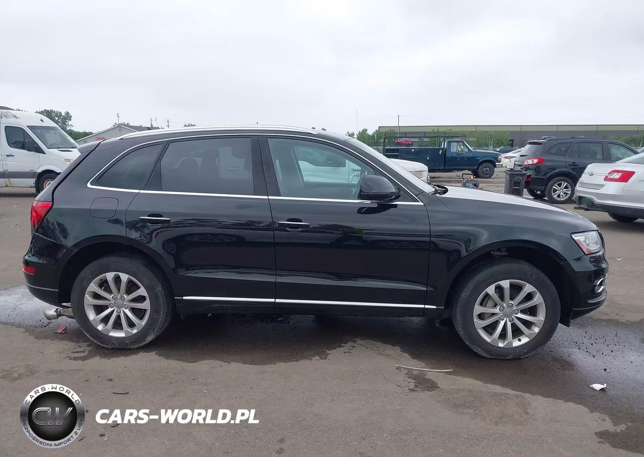 2016 Audi Q5 2.0T Premium VIN:WA1C2AFP5GA051347 - 13