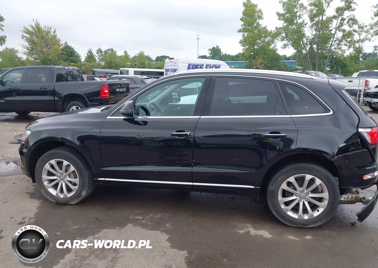 2016 Audi Q5 2.0T Premium VIN:WA1C2AFP5GA051347 - 14