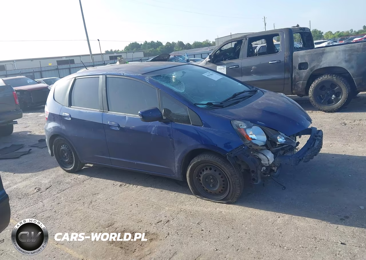 2012 Honda Fit VIN:JHMGE8G3XCC004329 - 13