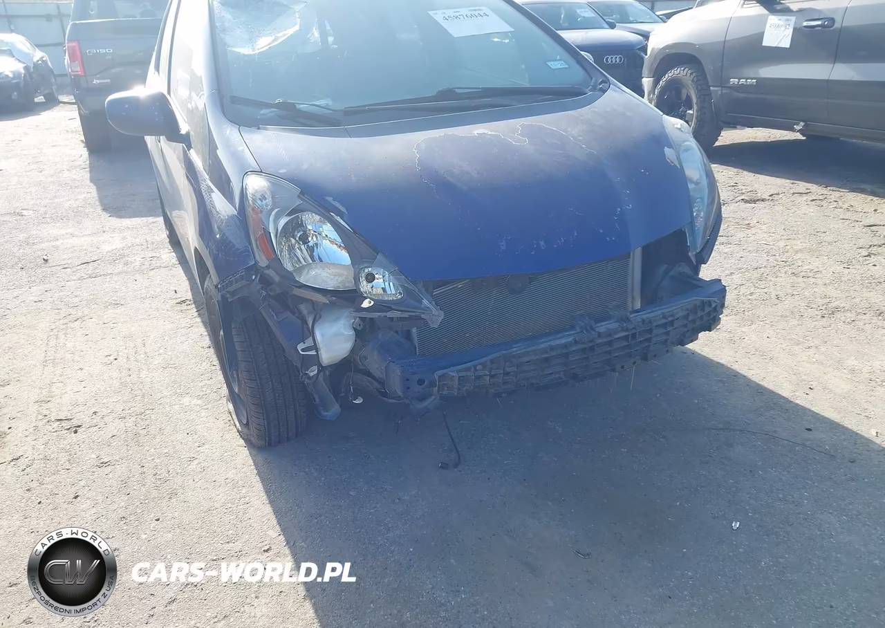 2012 Honda Fit VIN:JHMGE8G3XCC004329 - 6