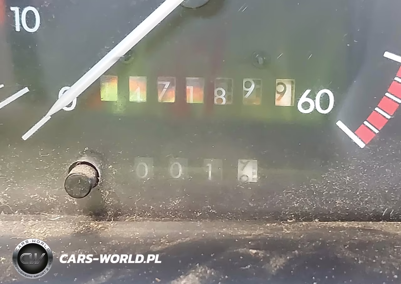 1990 Cadillac Allante VIN:1G6VS3382LU127366 - 15
