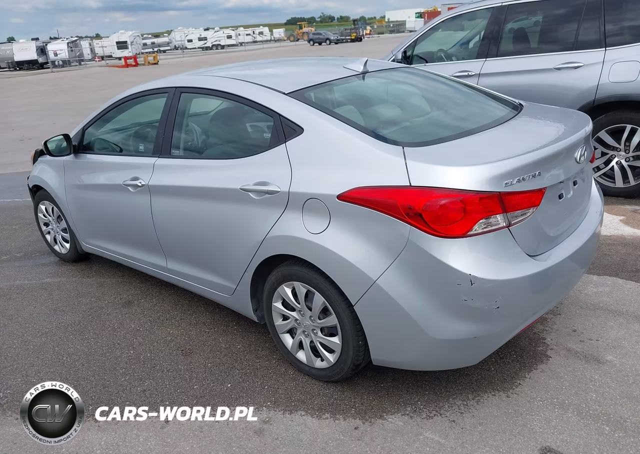 2013 Hyundai Elantra Gls VIN:5NPDH4AEXDH178387 - 3