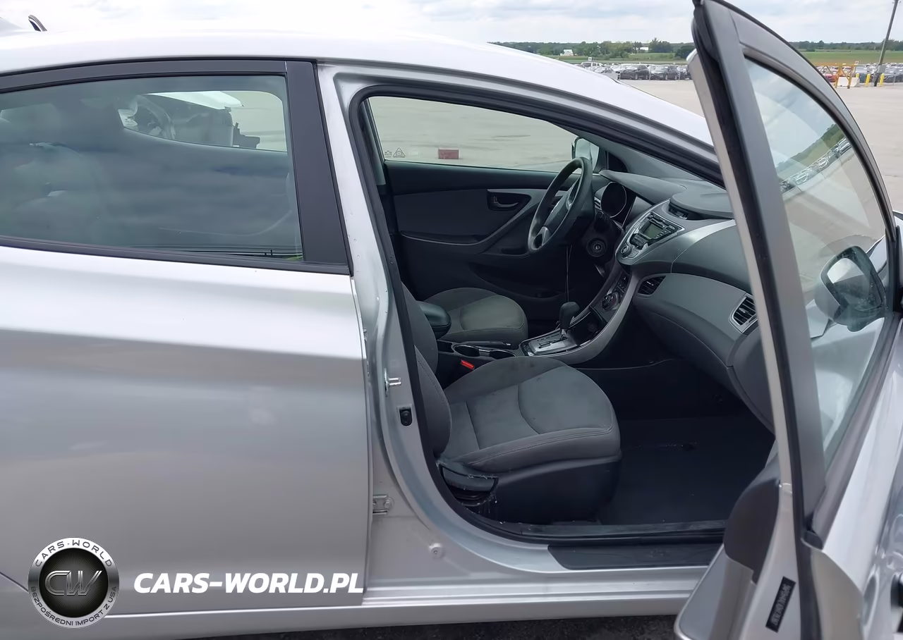 2013 Hyundai Elantra Gls VIN:5NPDH4AEXDH178387 - 5