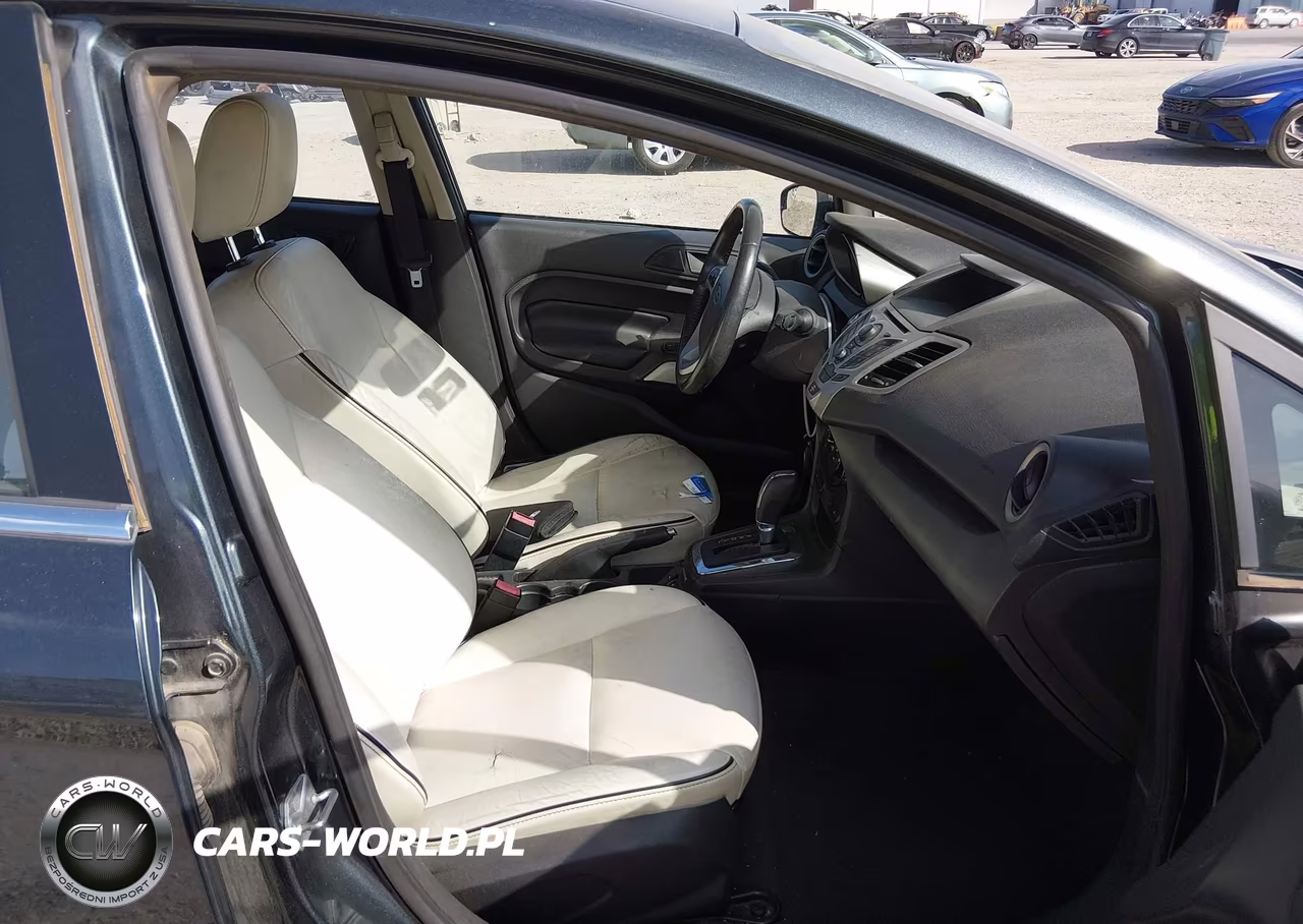2011 Ford Fiesta Sel VIN:3FADP4CJ8BM186675 - 5
