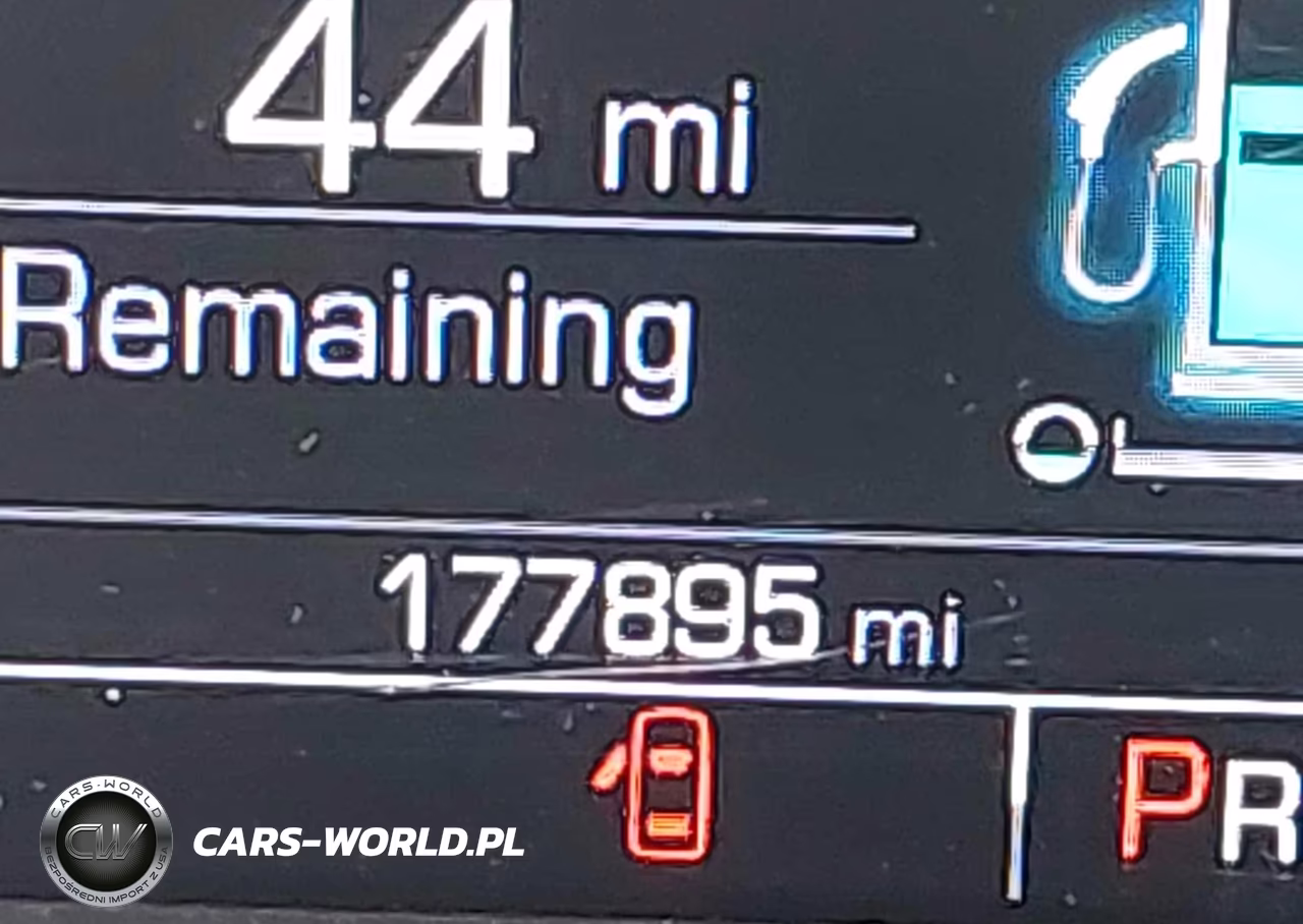 2018 Chevrolet Impala 1Lt VIN:2G1105S38J9110576 - 15