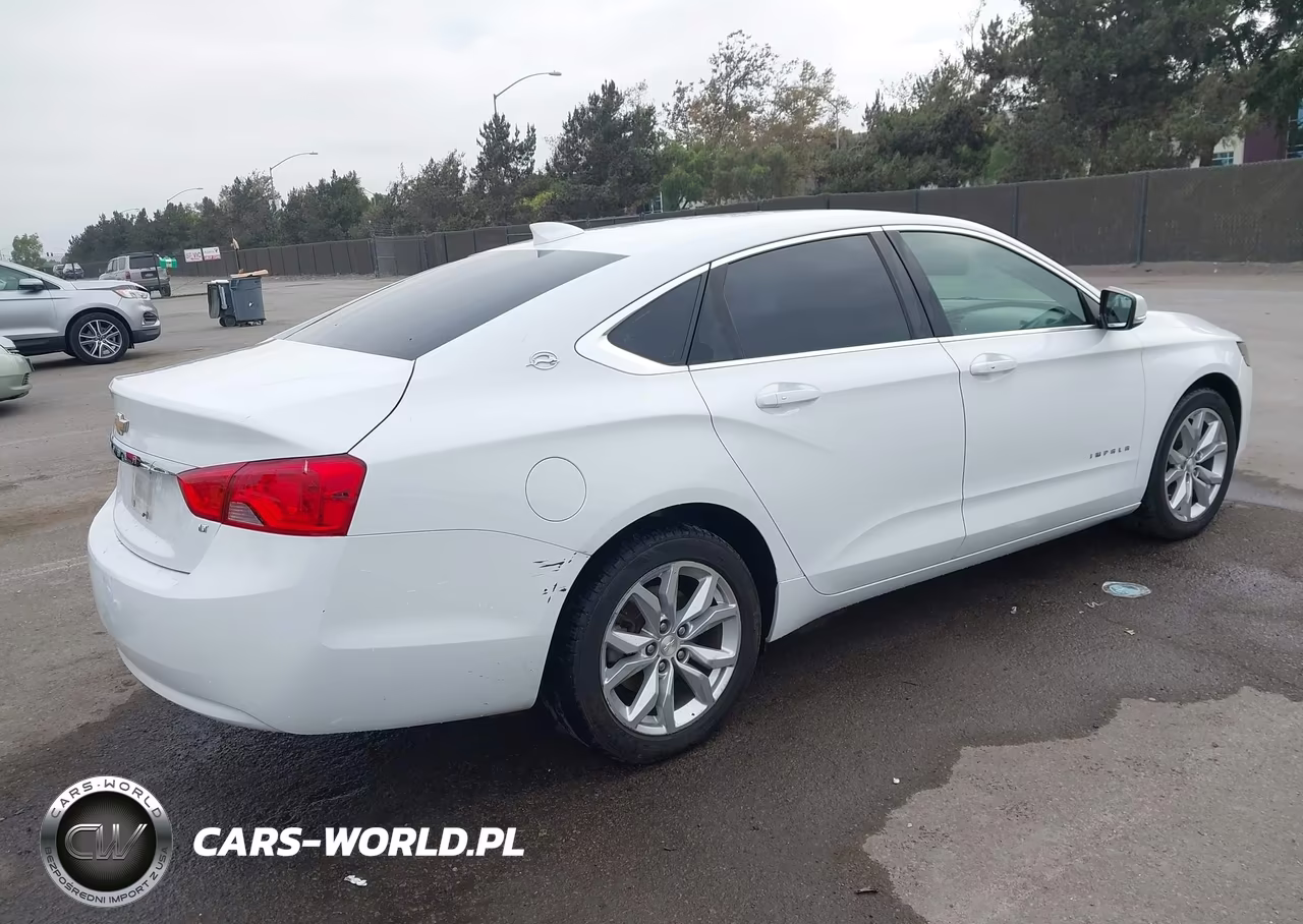 2018 Chevrolet Impala 1Lt VIN:2G1105S38J9110576 - 4