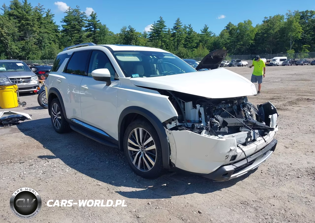 2022 Nissan Pathfinder Platinum 4Wd