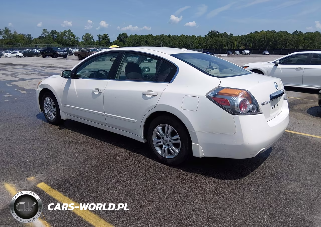 2010 Nissan Altima 2.5 S VIN:1N4AL2APXAN408941 - 3
