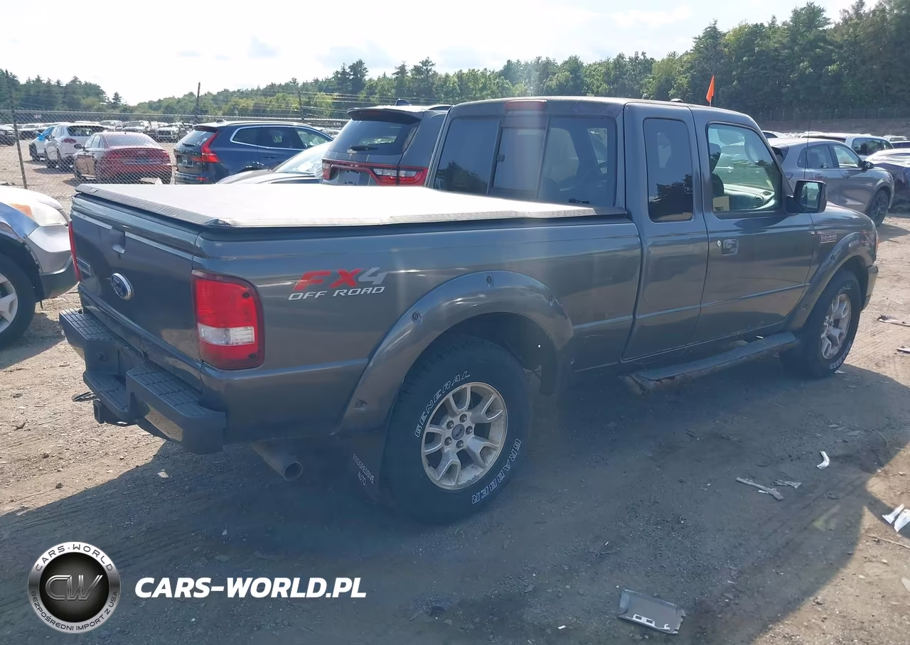 2011 Ford Ranger Sport VIN:1FTLR4FE8BPA15000 - 4