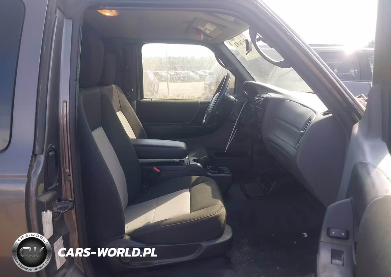 2011 Ford Ranger Sport VIN:1FTLR4FE8BPA15000 - 5