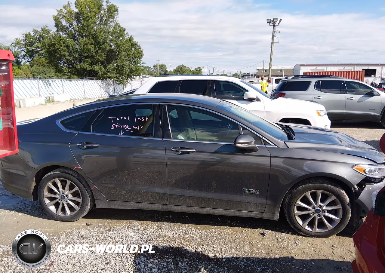 2017 Ford Fusion Energi Se Luxury VIN:3FA6P0PU9HR281263 - 13