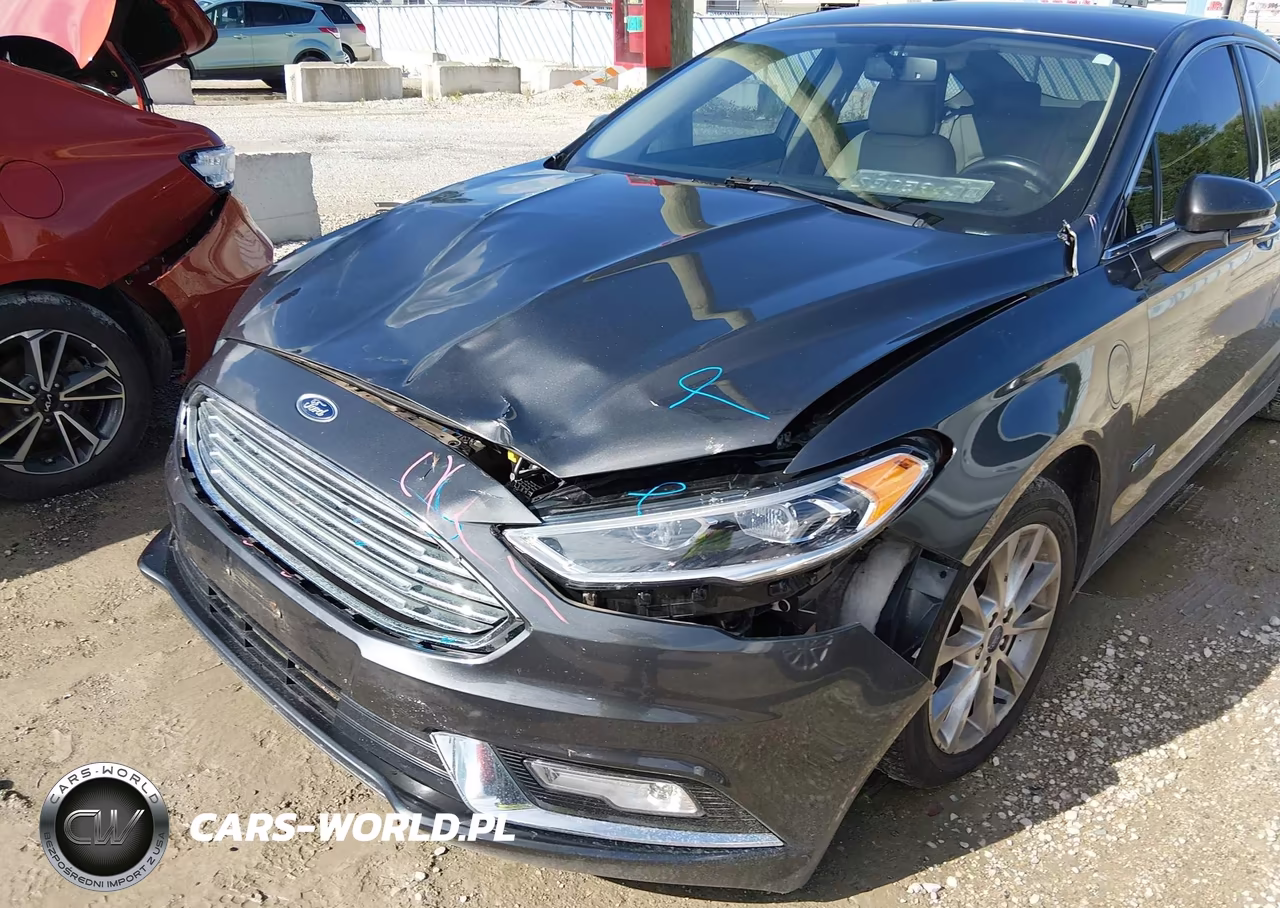 2017 Ford Fusion Energi Se Luxury VIN:3FA6P0PU9HR281263 - 6