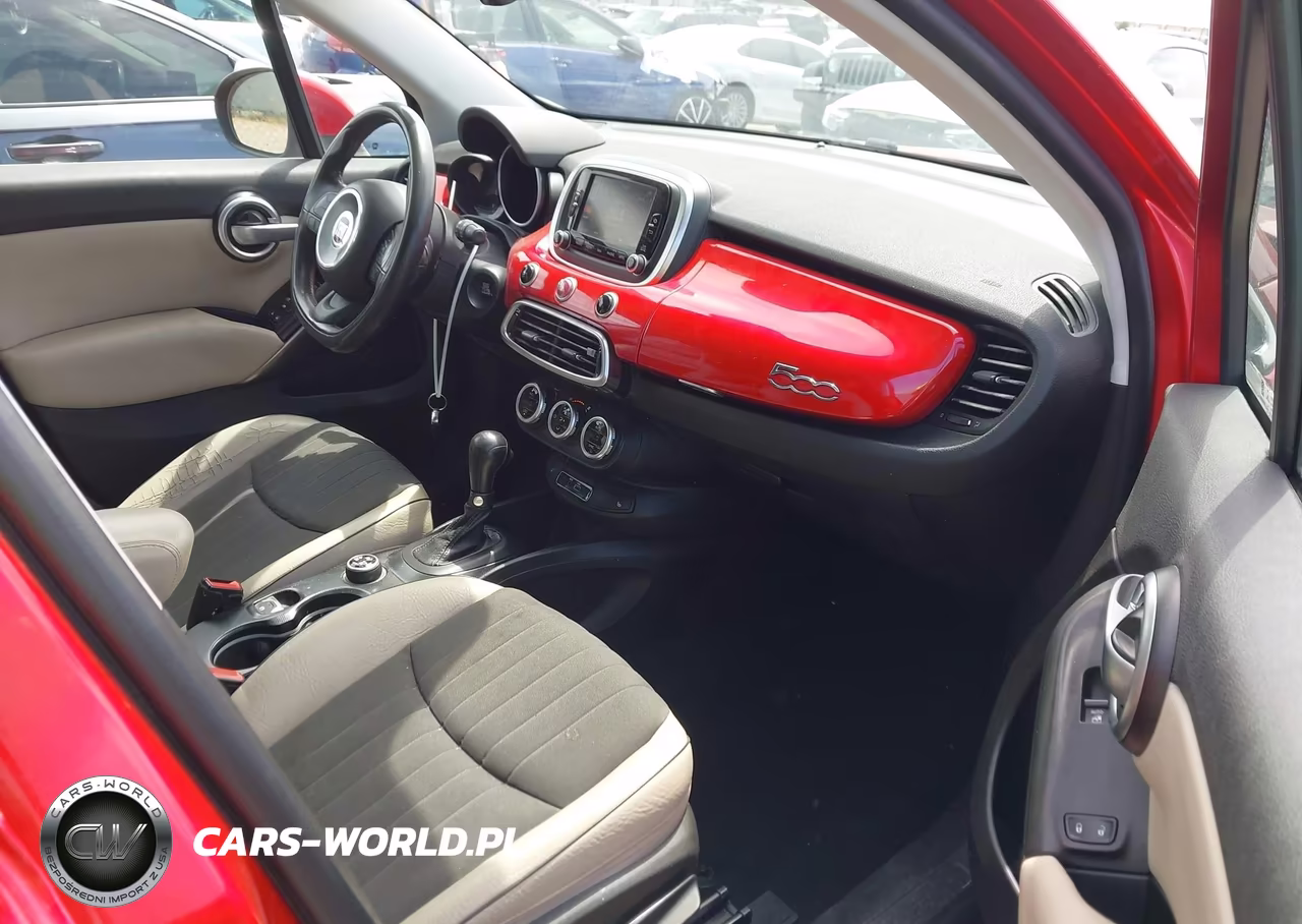 2016 Fiat 500X Lounge VIN:ZFBCFXDT4GP374494 - 5