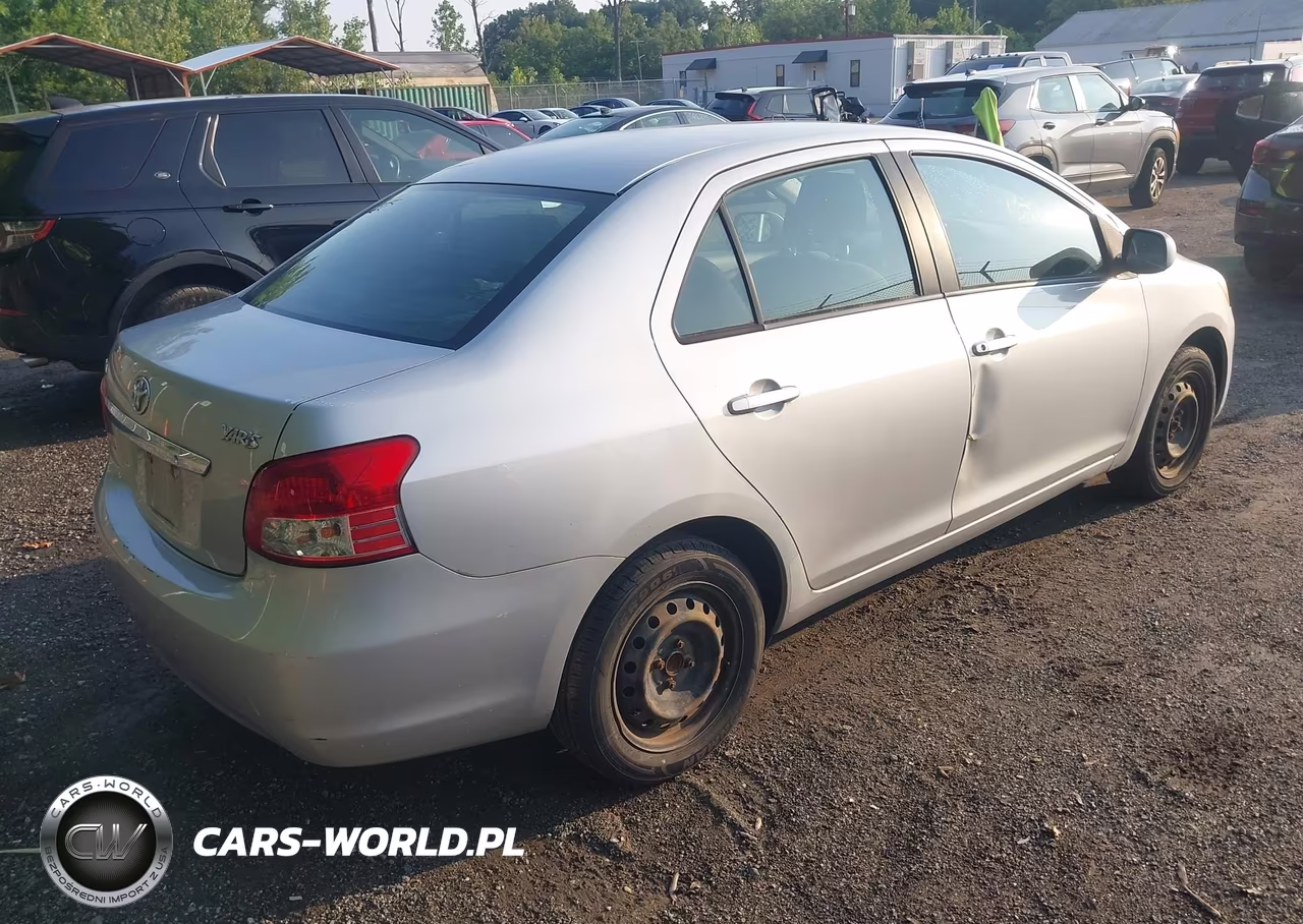 2007 Toyota Yaris VIN:JTDBT923071114807 - 4