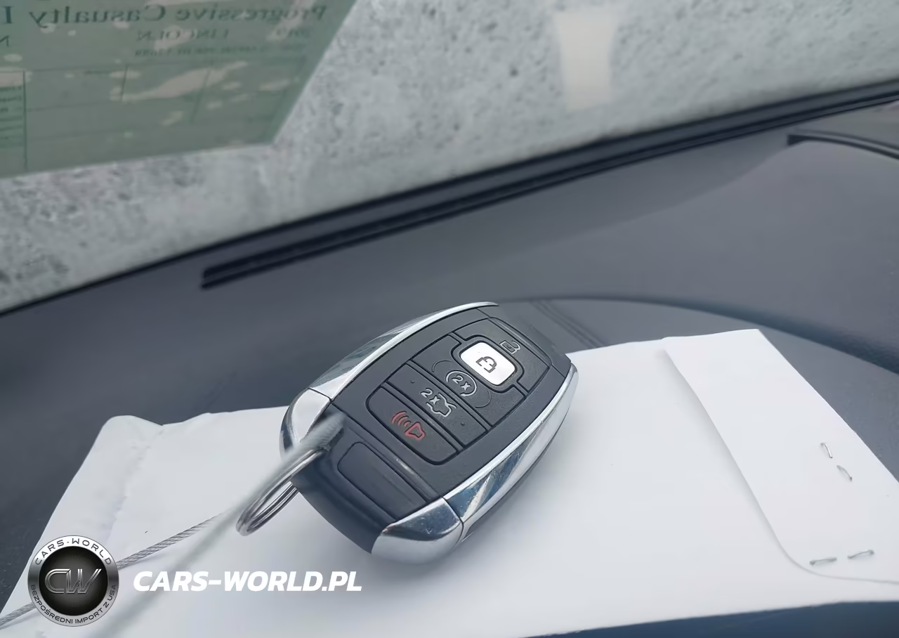 2019 Lincoln Nautilus Reserve VIN:2LMPJ8L98KBL13688 - 11