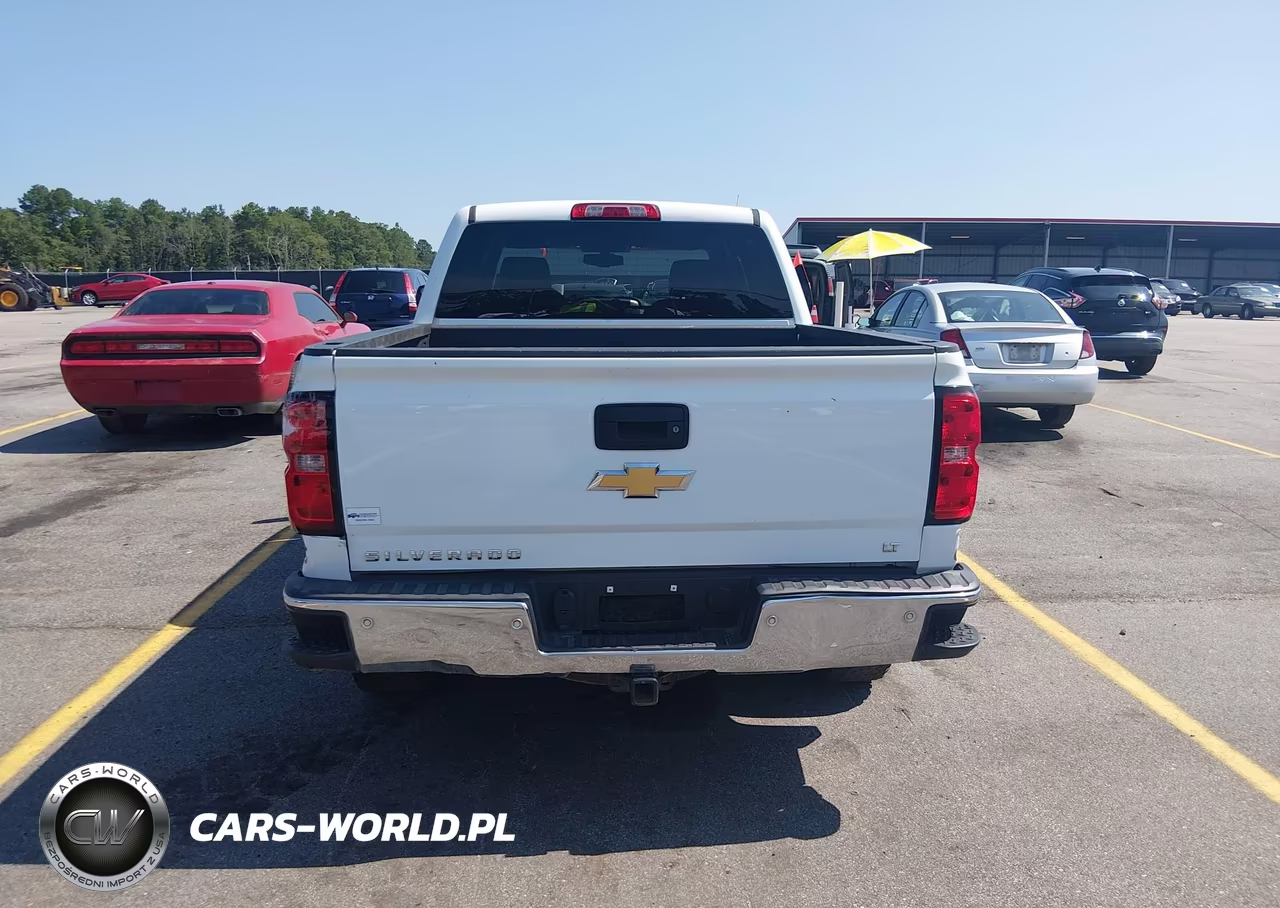 2018 Chevrolet Silverado 1500 1Lt VIN:3GCUKREH9JG301233 - 16