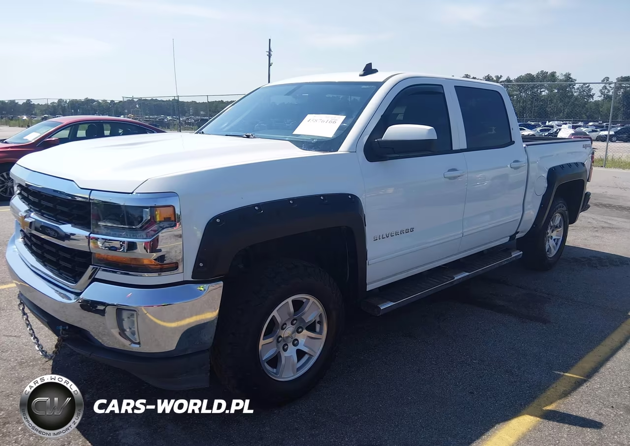 2018 Chevrolet Silverado 1500 1Lt VIN:3GCUKREH9JG301233 - 2