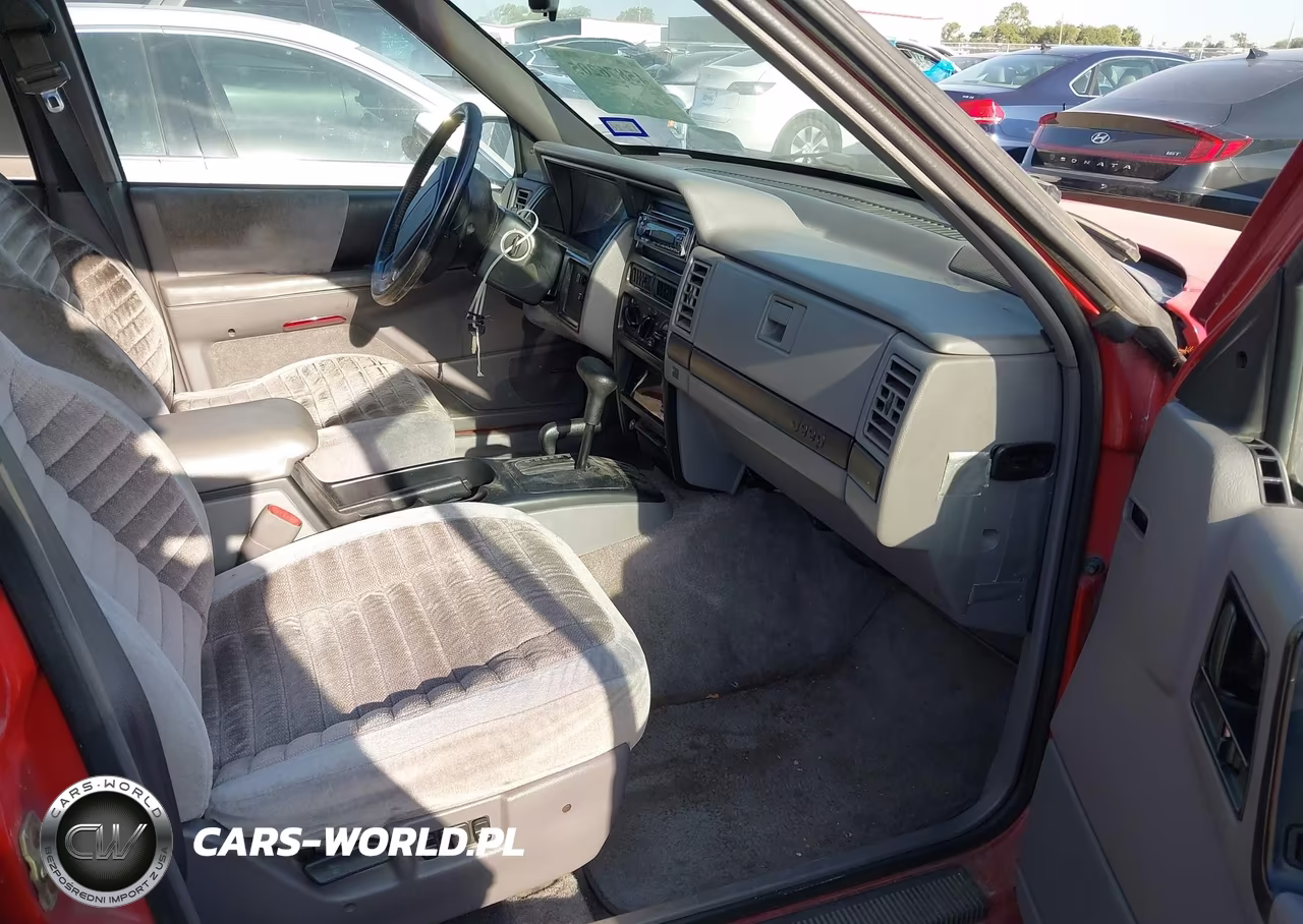 1993 Jeep Grand Cherokee Laredo VIN:1J4GZ58S8PC118758 - 5