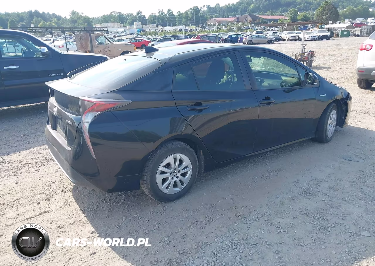 2017 Toyota Prius Two VIN:JTDKBRFU6H3032625 - 4