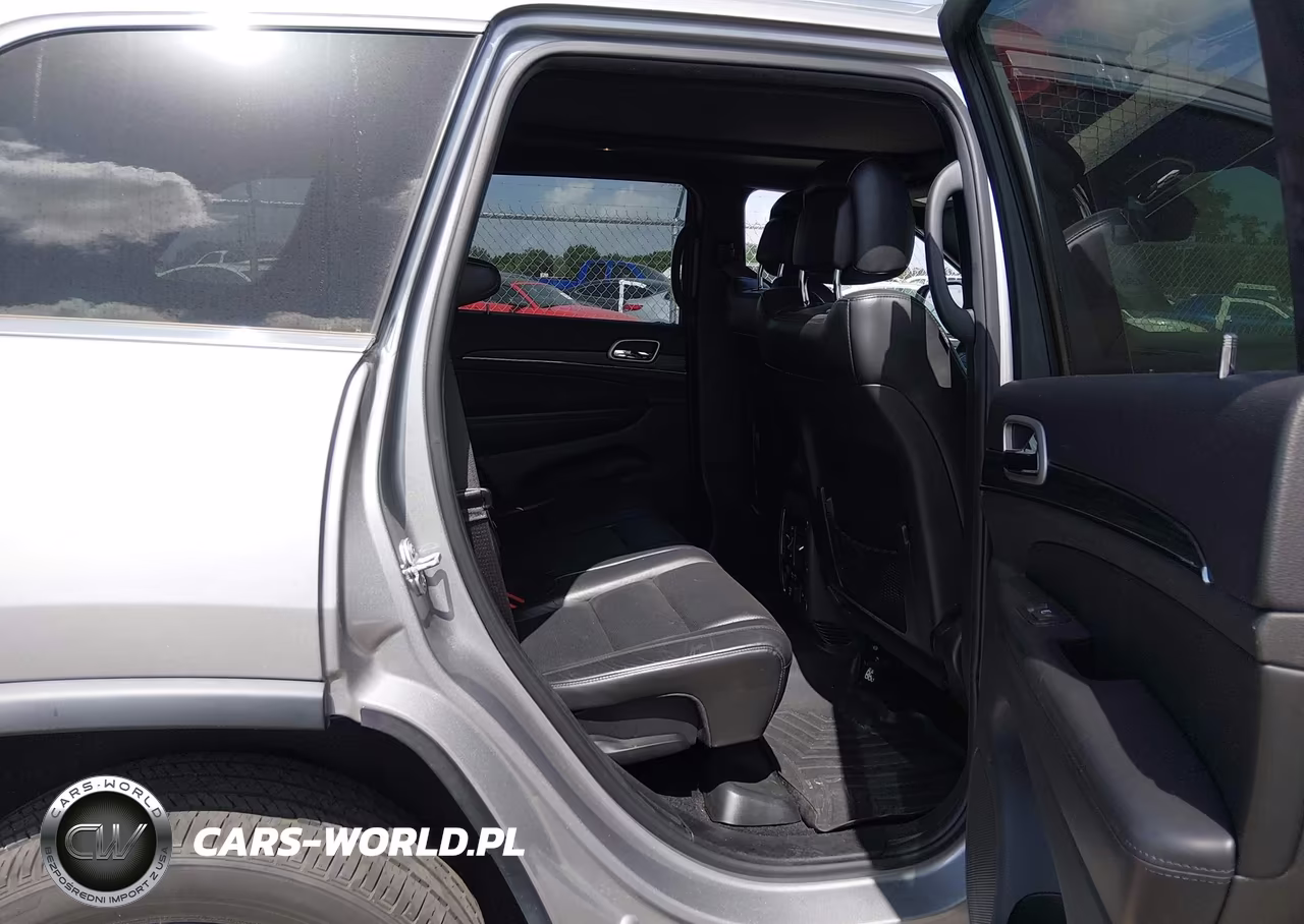 2019 Jeep Grand Cherokee Limited 4X4 VIN:1C4RJFBGXKC724605 - 8