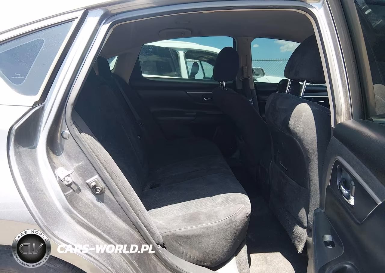 2015 Nissan Altima 2.5 S VIN:1N4AL3AP5FN896094 - 8