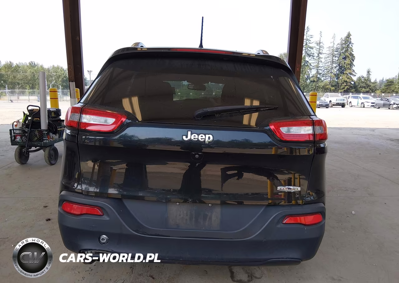 2015 Jeep Cherokee Latitude VIN:1C4PJLCB0FW771042 - 17