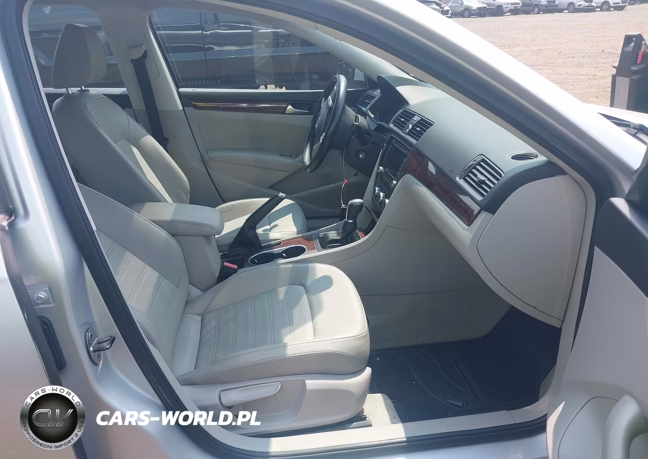 2013 Volkswagen Passat 2.5L Sel VIN:1VWCP7A31DC082090 - 5