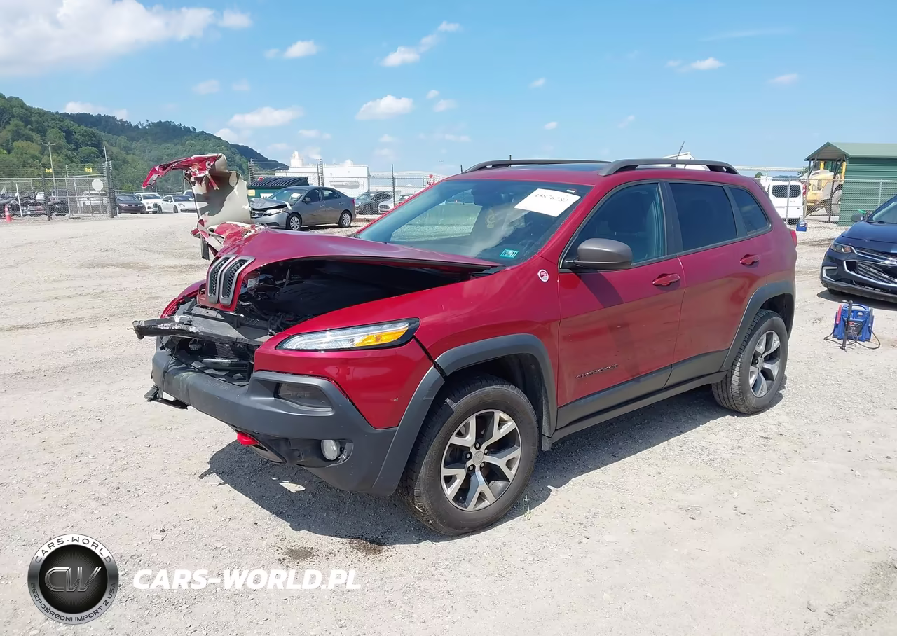 2015 Jeep Cherokee Trailhawk VIN:1C4PJMBS2FW649810 - 2