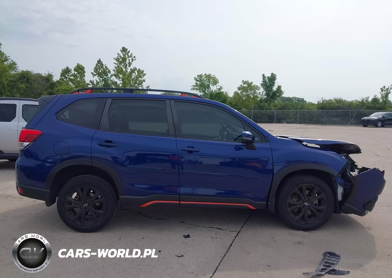 2024 Subaru Forester Sport VIN:JF2SKAGC4RH428744 - 13