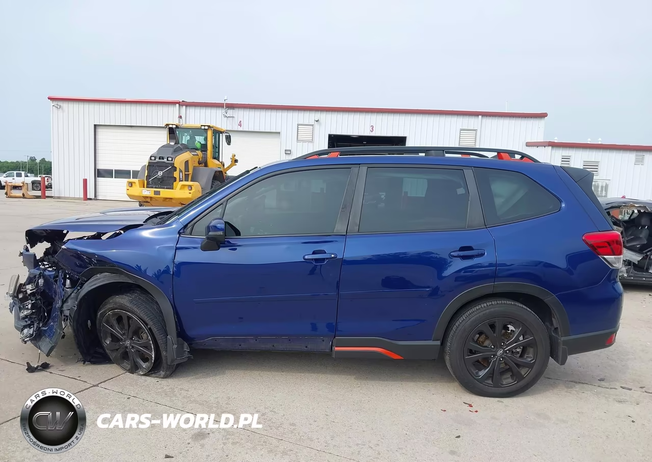 2024 Subaru Forester Sport VIN:JF2SKAGC4RH428744 - 14