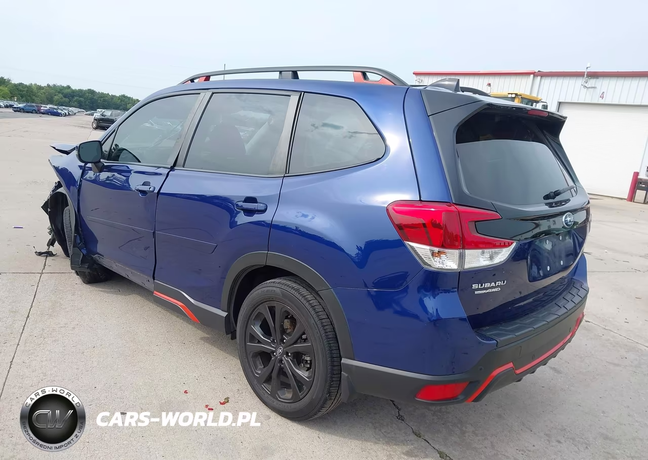 2024 Subaru Forester Sport VIN:JF2SKAGC4RH428744 - 3