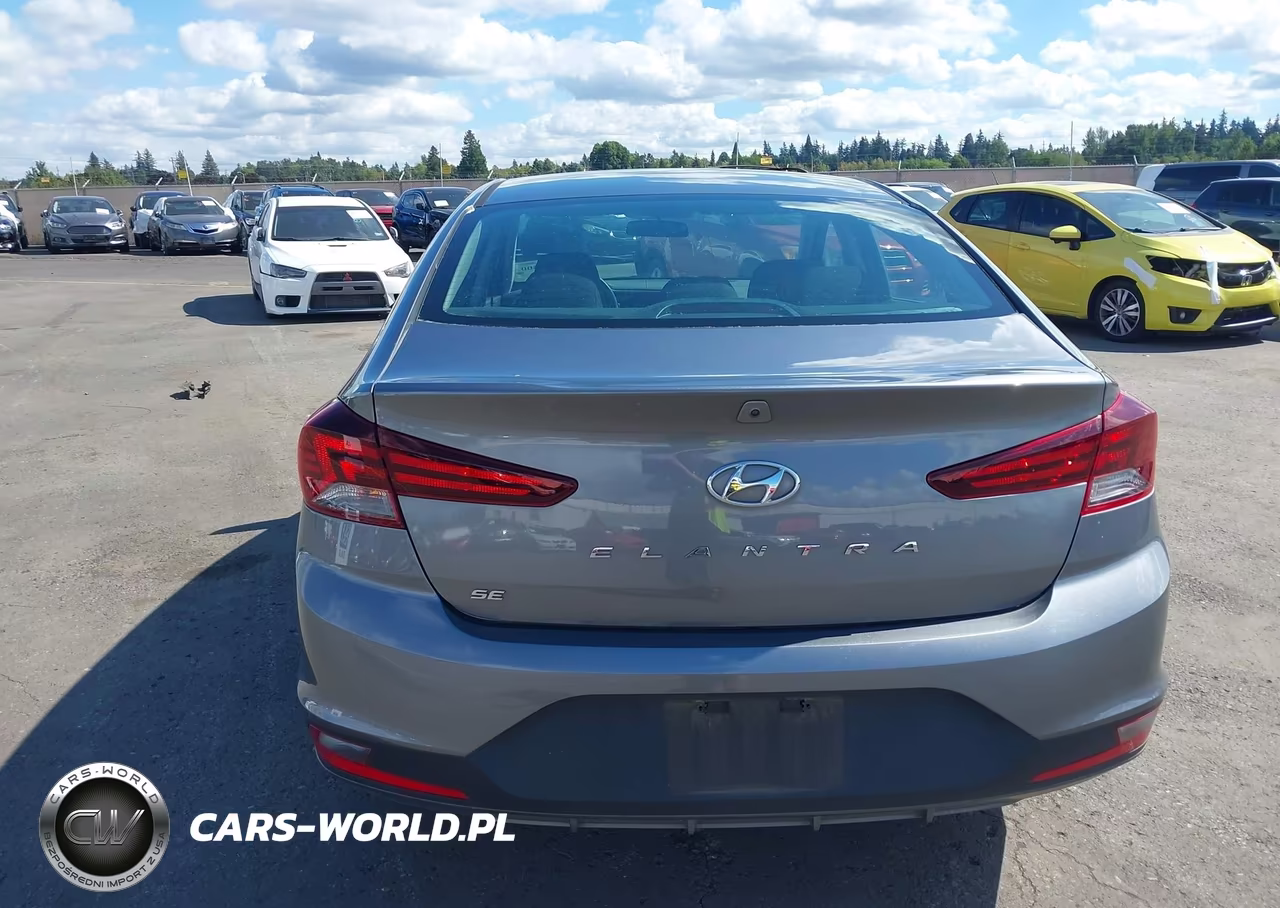 2019 Hyundai Elantra Se VIN:5NPD74LF5KH476576 - 16