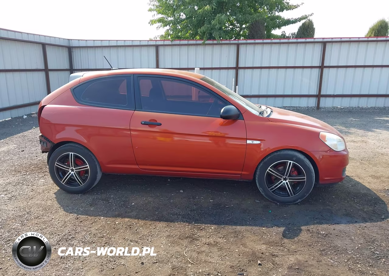2008 Hyundai Accent Gs VIN:KMHCM36C98U098093 - 14