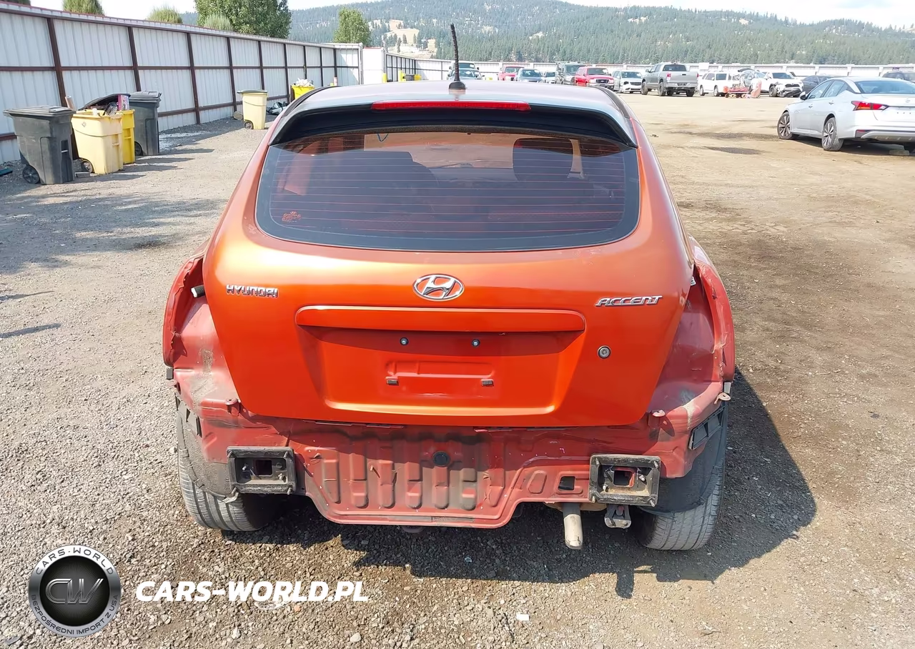 2008 Hyundai Accent Gs VIN:KMHCM36C98U098093 - 17