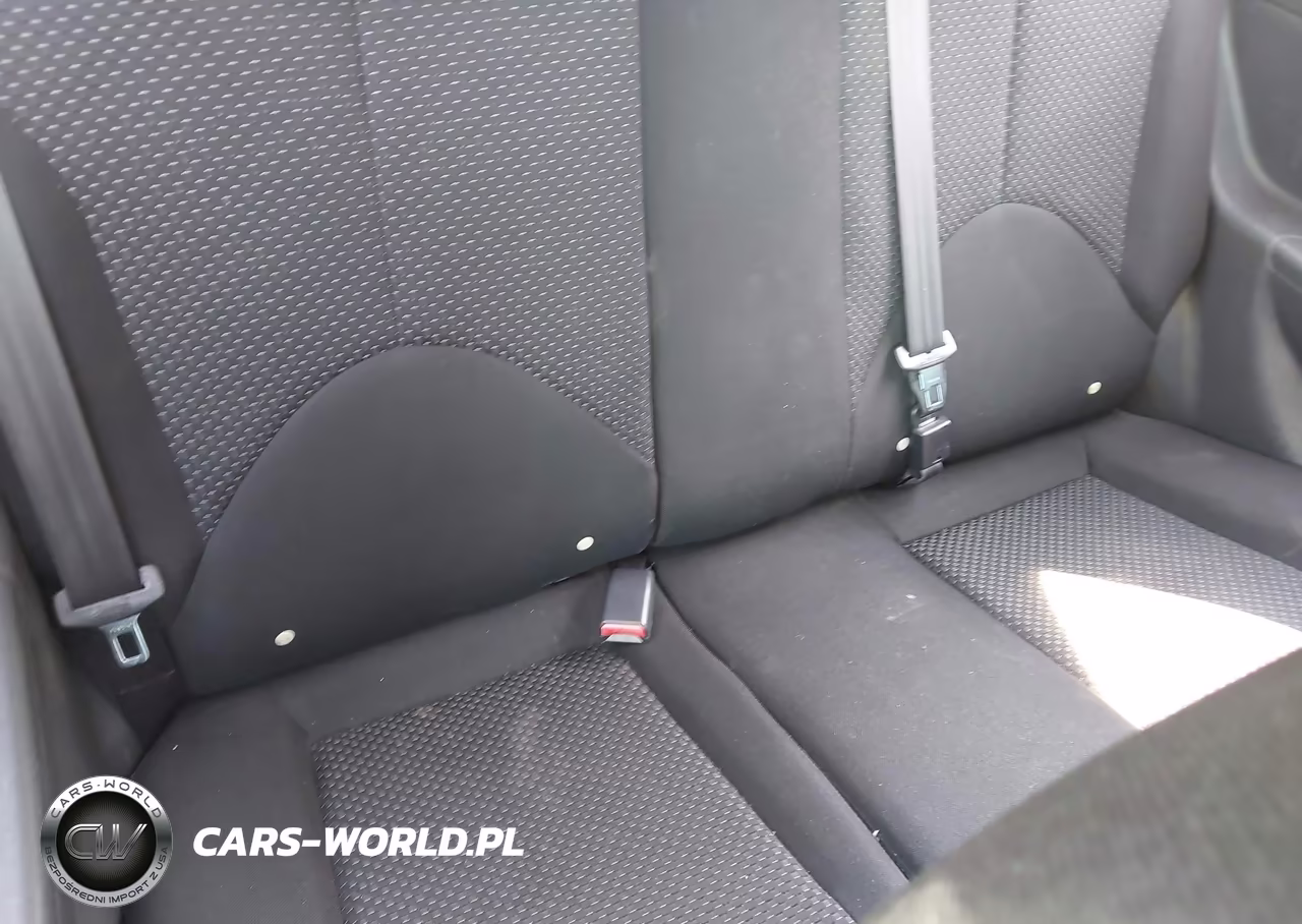 2008 Hyundai Accent Gs VIN:KMHCM36C98U098093 - 8