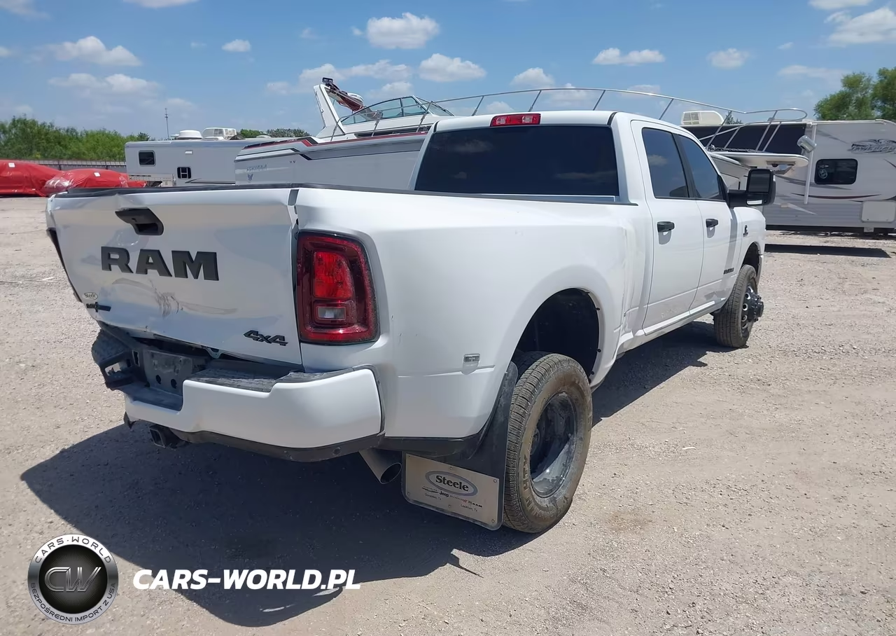 2026 Ram 3500 Lone Star 4X4 8' Box VIN:3C63RRHL0TG275039 - 4