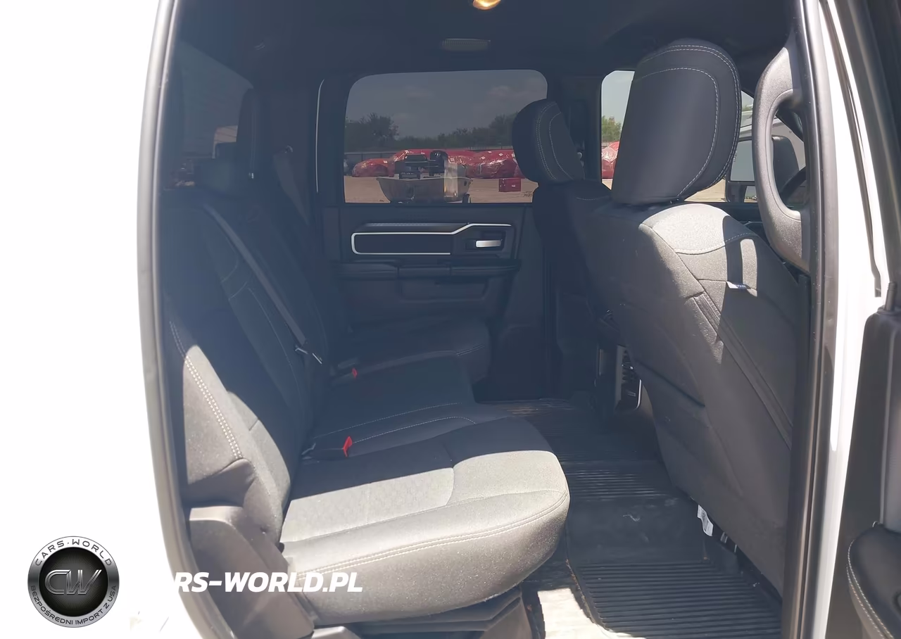 2026 Ram 3500 Lone Star 4X4 8' Box VIN:3C63RRHL0TG275039 - 6