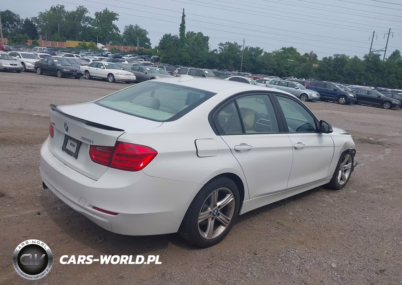 2014 BMW 320I xDrive VIN:WBA3C3C57EF983516 - 4