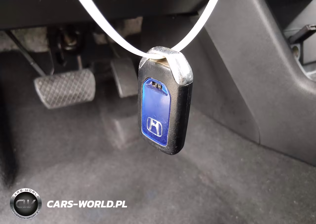 2018 Honda Clarity Plug-In Hybrid VIN:JHMZC5F1XJC007192 - 11