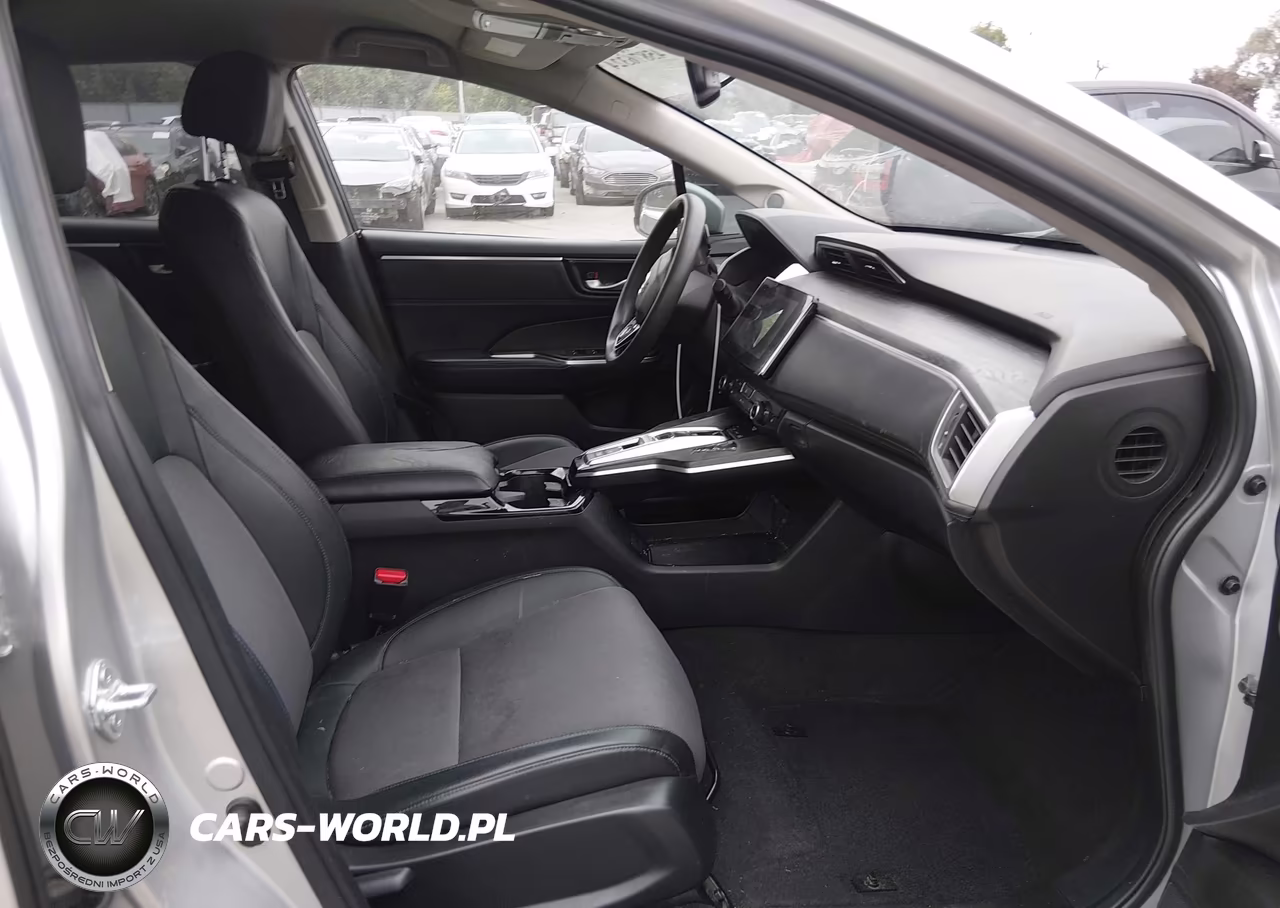 2018 Honda Clarity Plug-In Hybrid VIN:JHMZC5F1XJC007192 - 5